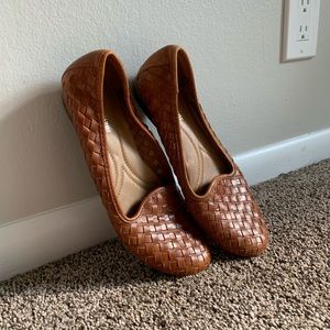 Naturalized Woven Leather Flats